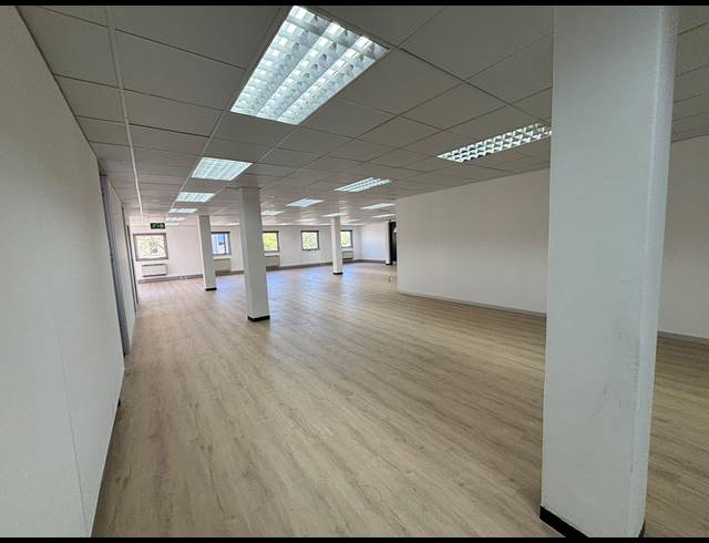 254M² OFFICE TO LET IN TYGER VALLEY